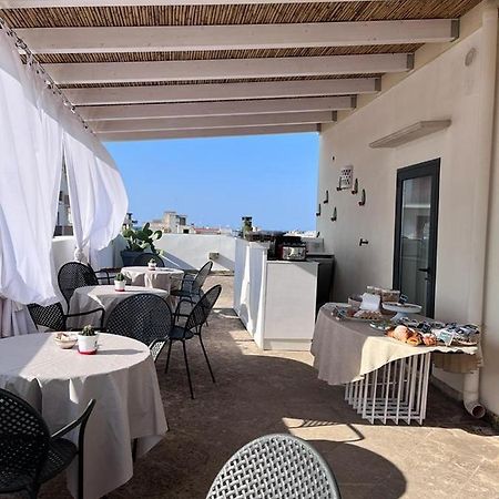 Palazzo Angelelli Bed & Breakfast Gallipoli Bagian luar foto