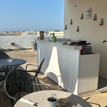 Palazzo Angelelli Bed & Breakfast Gallipoli Bagian luar foto