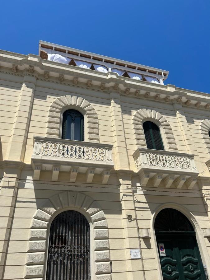 Palazzo Angelelli Bed & Breakfast Gallipoli Bagian luar foto