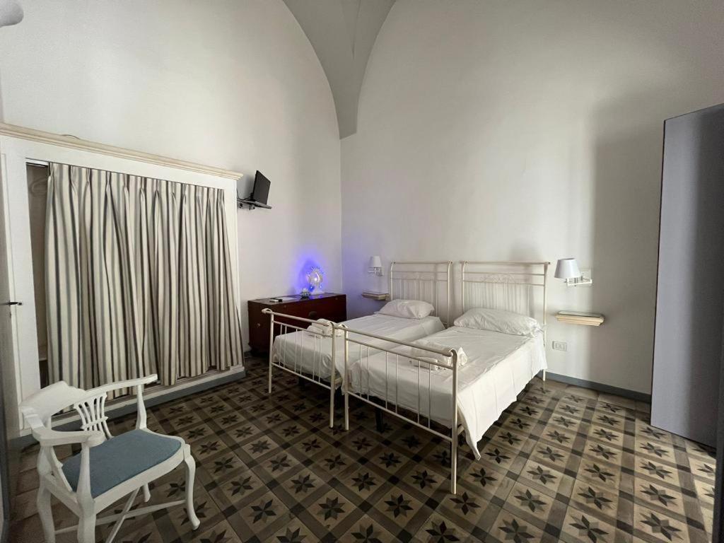 Palazzo Angelelli Bed & Breakfast Gallipoli Bagian luar foto