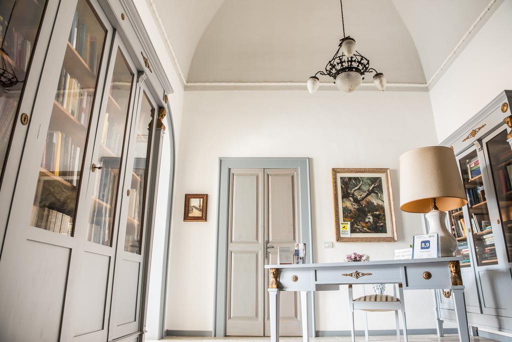 Palazzo Angelelli Bed & Breakfast Gallipoli Bagian luar foto