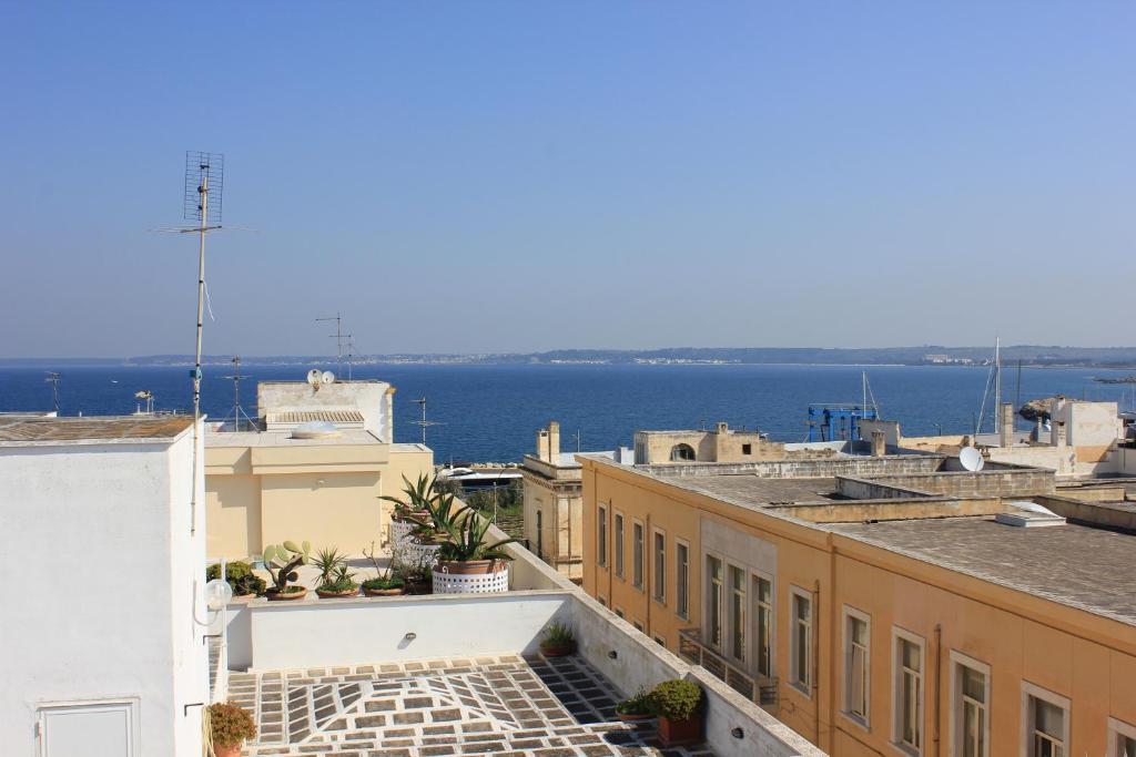 Palazzo Angelelli Bed & Breakfast Gallipoli Bagian luar foto
